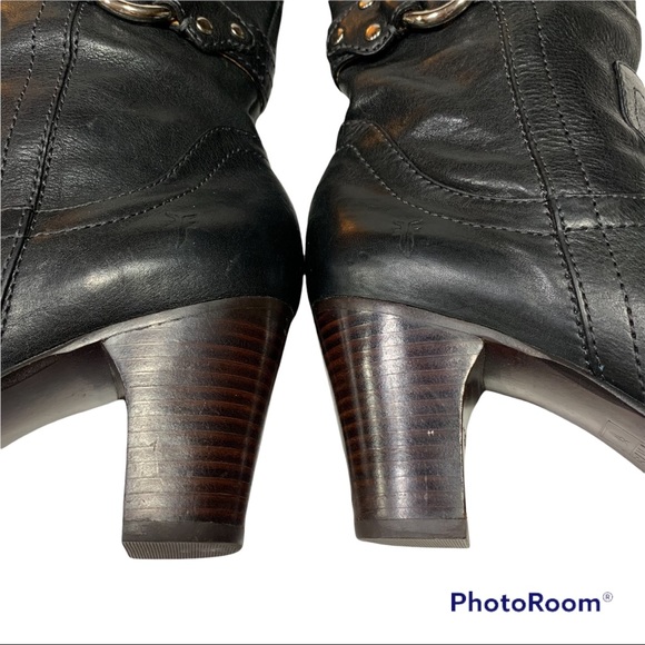 Frye Fiona Three Strap Black Leather Heeled Pull On Boots Sz 8M/7M - Picture 9 of 16